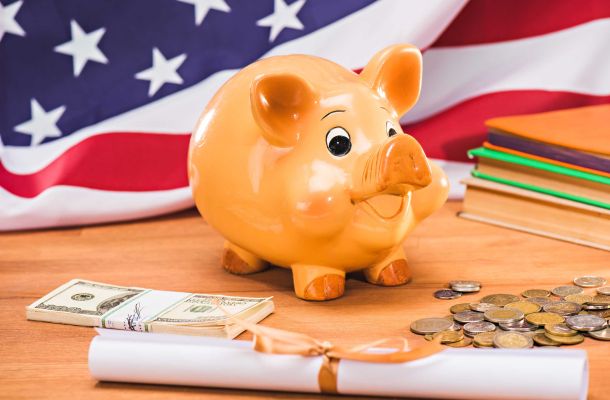 Pros and Cons of Studying in the USA for International Students